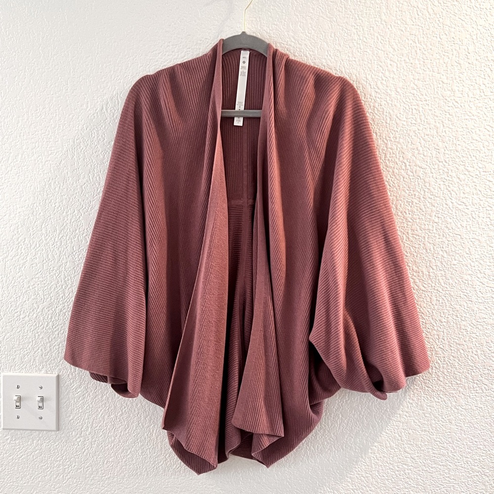 Lululemon Short Sleeve Wrap